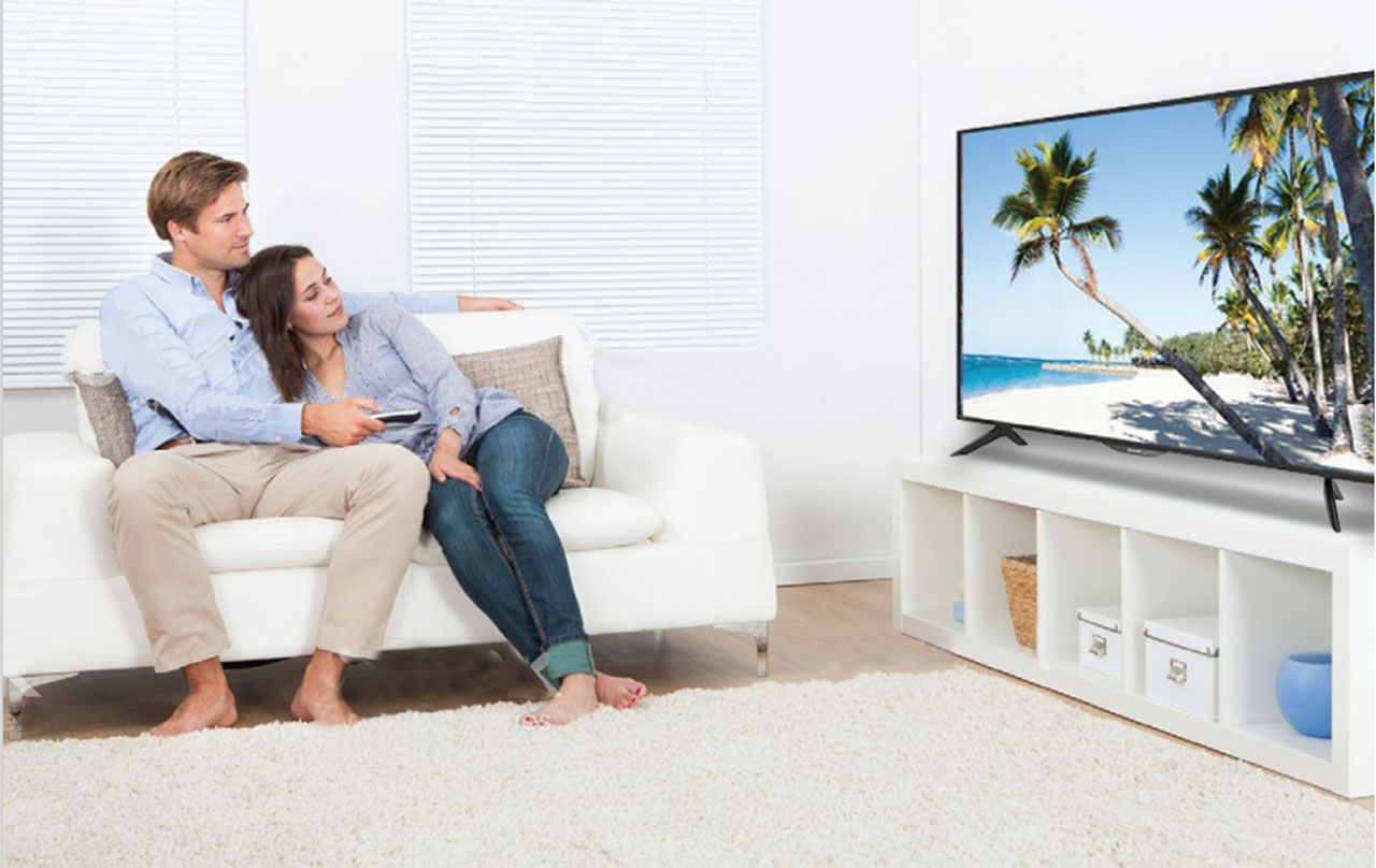 Watching TV can boost happiness - SHARP Vietnam